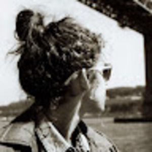 Meet your Posher, Lena